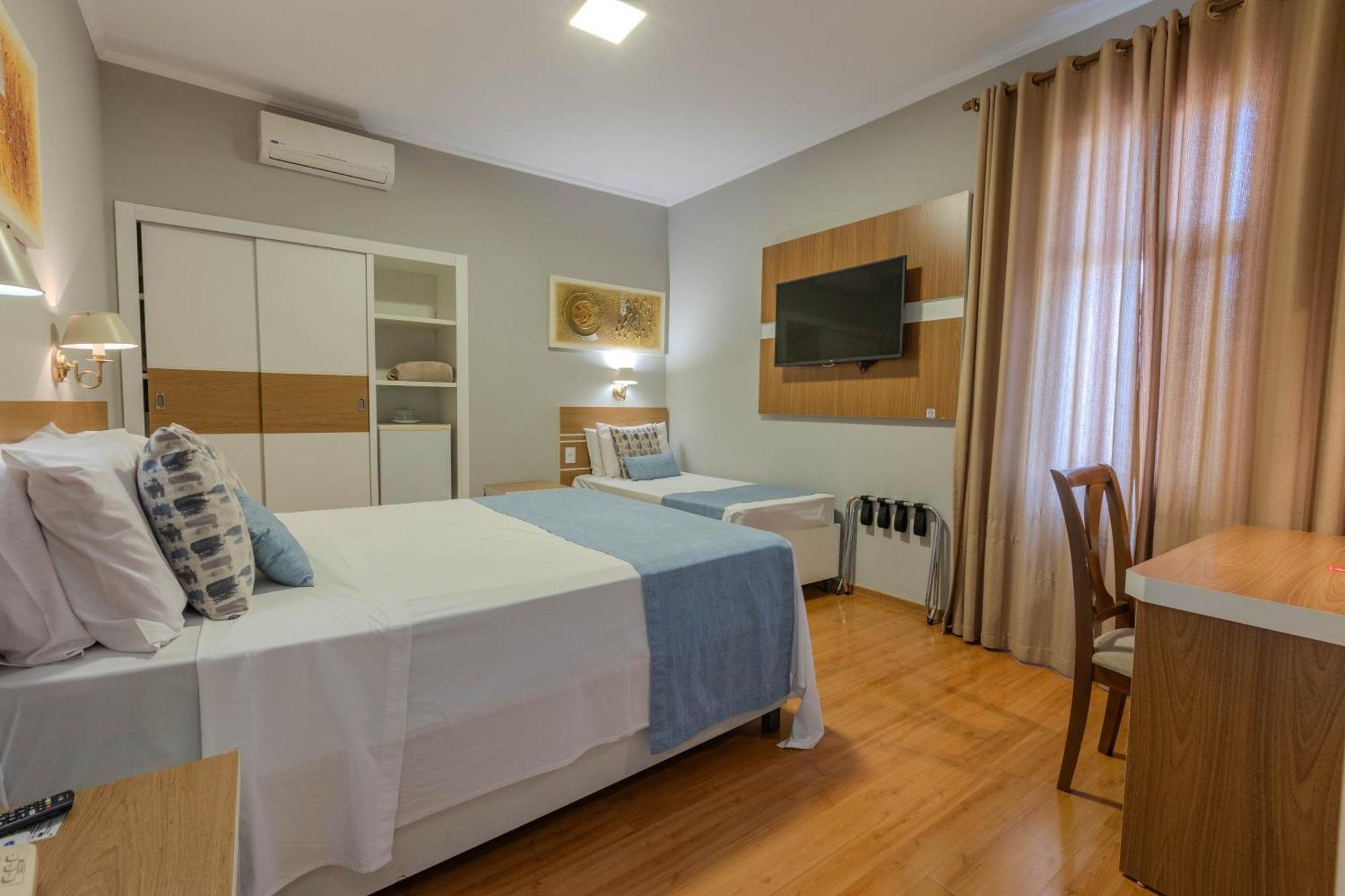 Hotel Minas Gerais Poços de Caldas エクステリア 写真