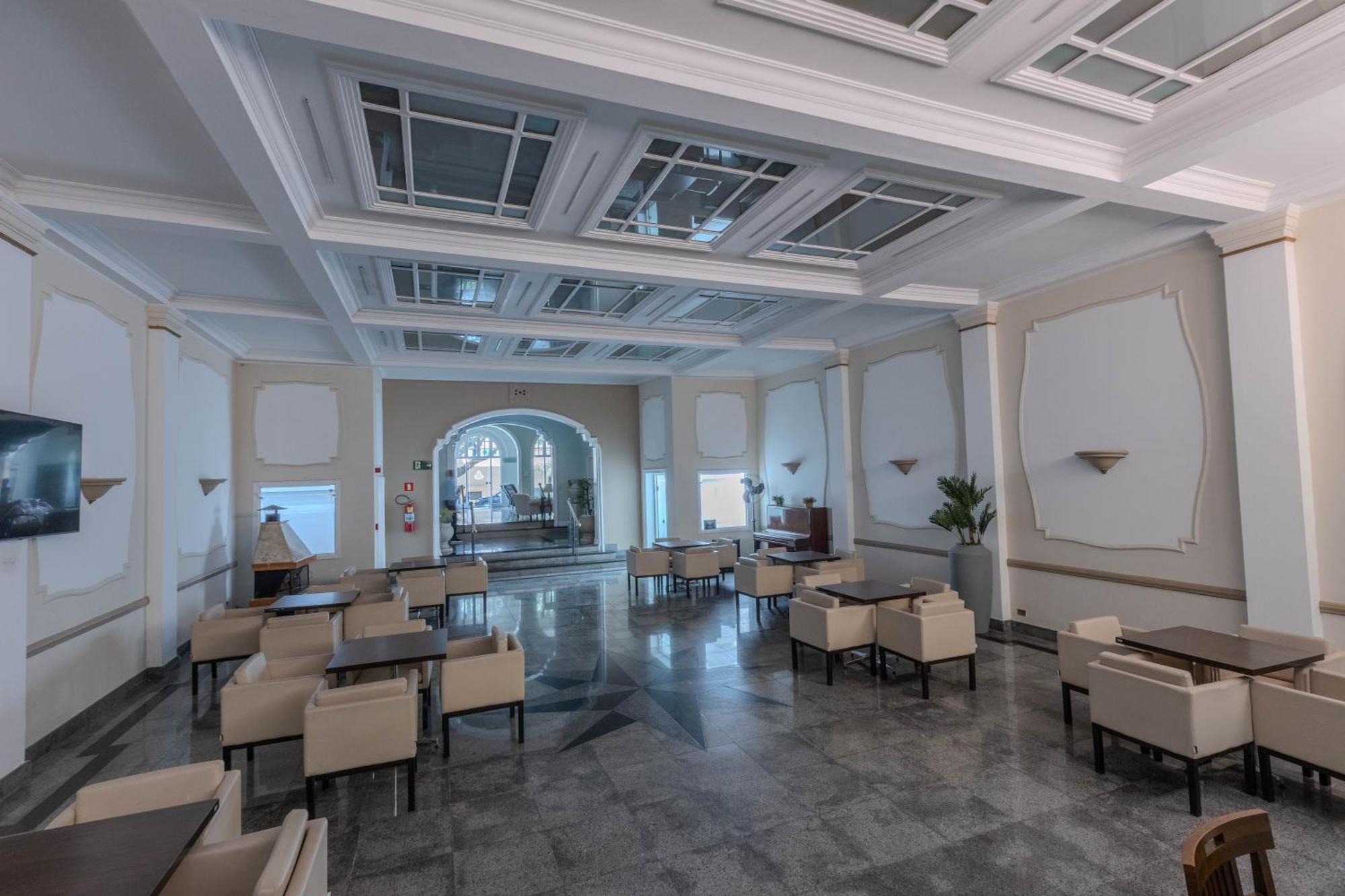 Hotel Minas Gerais Poços de Caldas エクステリア 写真